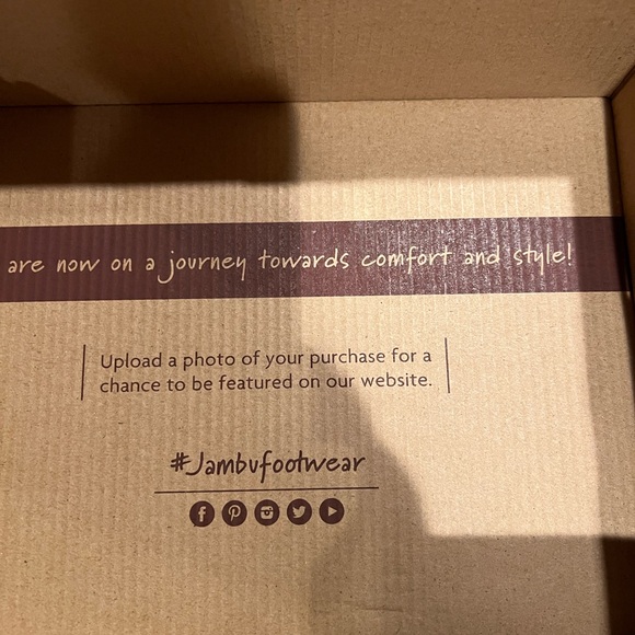 Jambu Woman’s Taupe Sneakers - Picture 10 of 10